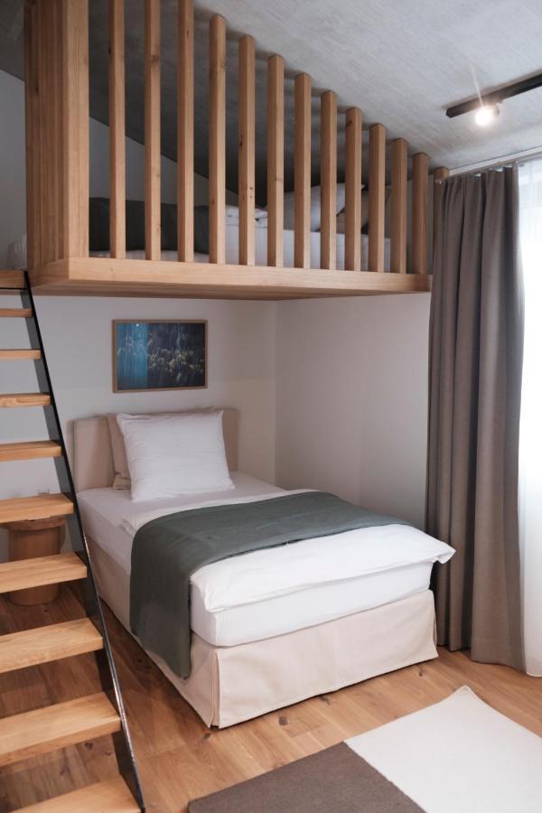 Casa Flurina Διαμέρισμα Φιλμς Εξωτερικό φωτογραφία